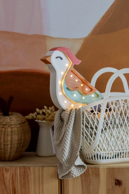 drewniana-lampka-led-dla-dzieci-ptaszek-9.jpg