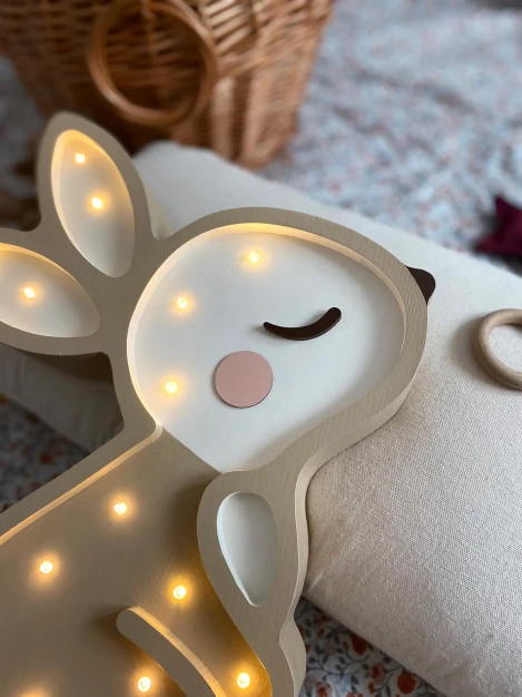 drewniana-lampka-led-dla-dzieci-krolik-0_1920x.jpg